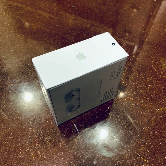AirPods Pro - Sealed - NEW - Picture 2 of 4